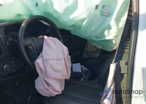 2021 Chevrolet Express Cargo Rwd 2500 Regular Wheelbase Wt из США, поврежденный, VIN 1GCWGAFP2M1197432